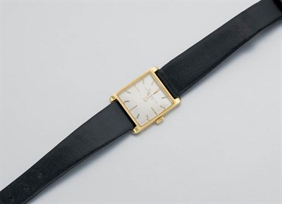 Lot 18 - Gold Wristwatch
