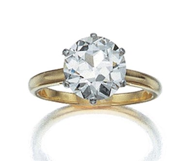 Lot 496 - Diamond Ring