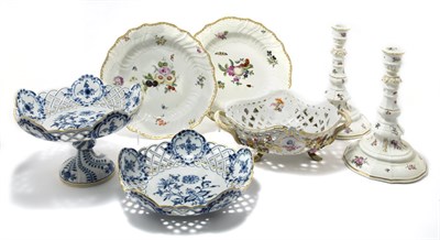 Lot 4134 - Miscellaneous Group of Meissen Porcelain...
