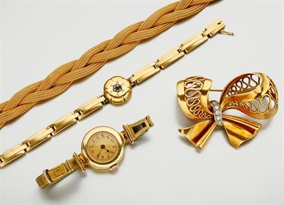 Lot 2660 - Group of Gold Jewelry