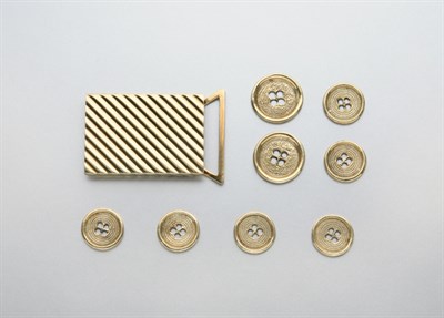 Lot 2711 - Gold Belt Buckle and Two Sets of Buttons