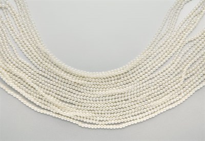 Lot 2512 - Eighteen Strand Cultured Pearl Choker Necklace