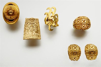 Lot 2432 - Group of Gold Jewelry