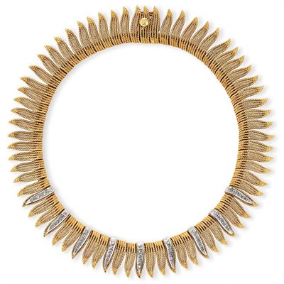 Lot 514 - Gold and Diamond Fringe Necklace