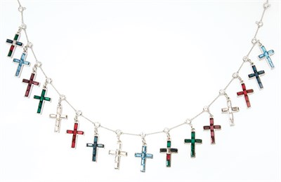 Lot 7 - "Duchess of Windsor" Replica Cross Charm Necklace