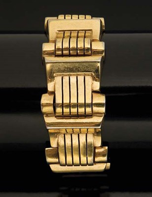 Lot 69 - Retro Link Bracelet