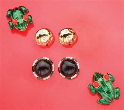Lot 157 - Pair of Kenneth Jay Lane Enameled Frog Pins