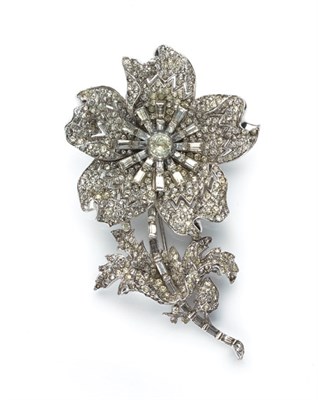Lot 86 - Crown Trifari Ruffled Petal Floral Brooch