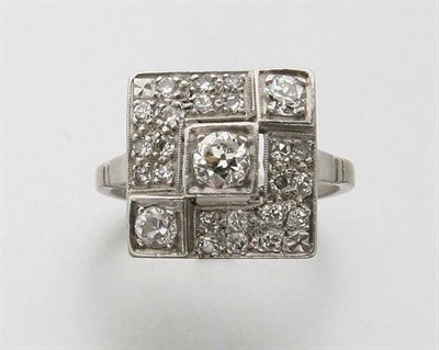 Lot 2564 - Diamond Ring