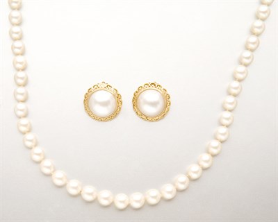 Lot 2748 - Cultured Pearl Necklace and Pair of Gold and Mabe Pearl Earclips