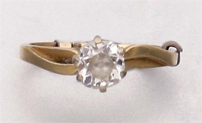 Lot 2075 - Gold and Diamond Ring