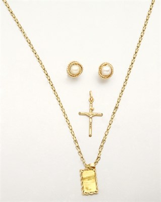 Lot 2011 - Group of Gold and Metal Jewelry