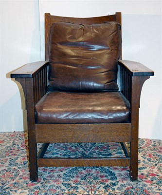 Lot 4514 - Unsigned Stickley Oak Armchair The slightly...