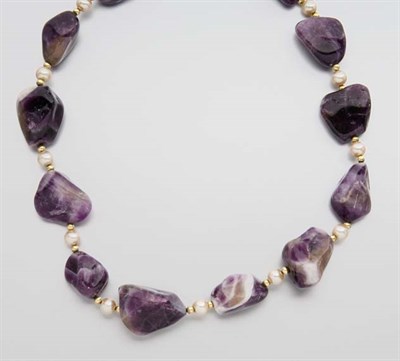 Lot 2295 - Tumbled Amethyst Bead, Simulated Pearl and Yellow Metal Bead Necklace