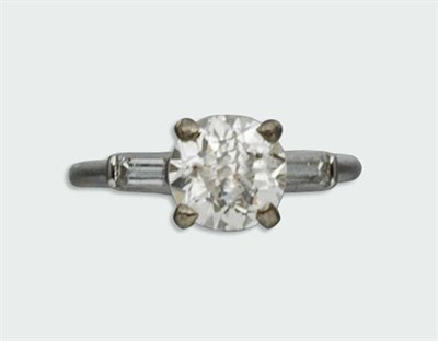 Lot 2344 - Diamond Ring