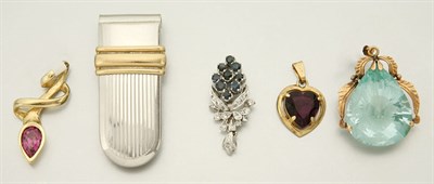 Lot 2864 - Group of Assorted Pendants, Pins and Fragments