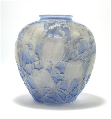Lot 4348 - Phoenix and Consolidated Molded Glass Parakeet...