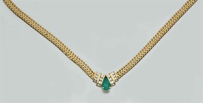 Lot 2271 - Gold, Emerald and Diamond Necklace