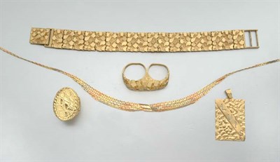 Lot 2094 - Group of Gold and Metal Jewelry