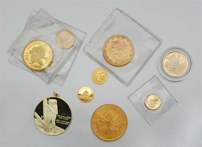 Lot 2121 - Assorted Group of U.S. and Foreign Coins and Commemorative Coins