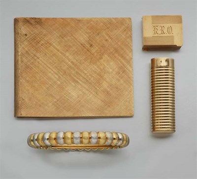 Lot 2881 - Group of Gold Items