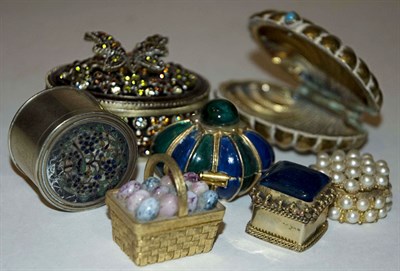 Lot 1347 - Miscellaneous Group of Metal Trinket Boxes