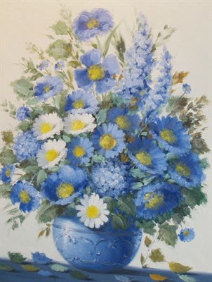 Lot 1072A - (i) Cuevas 20th Century Floral Still Life in a...