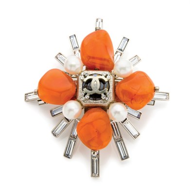 Lot 287 - Karl Lagerfeld for Chanel Haute Couture Maltese Cross/Starburst Brooch