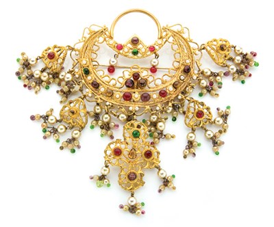 Lot 279 - Karl Lagerfeld for Chanel Moghul Style Pin
