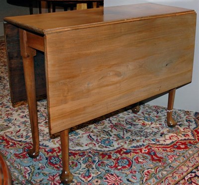 Lot 3135 - Queen Anne Style Mahogany Drop-Leaf Table...