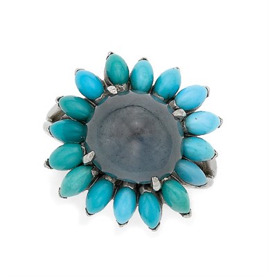 Lot 268 - Cabochon Sapphire and Turquoise Ring