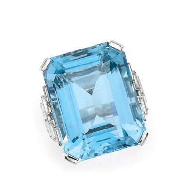 Lot 531 - Aquamarine and Diamond Ring
