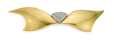 Lot 206 - Gold and Diamond Bow Clip-Brooch