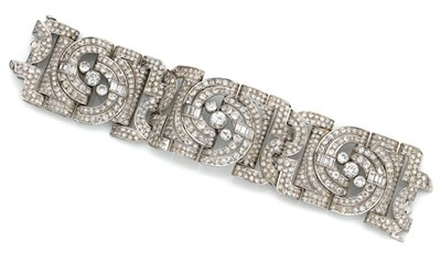 Lot 527 - Wide Art Deco Diamond Bracelet
