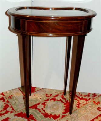 Lot 171 - George III Style Inlaid Mahogany Reniform...