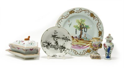 Lot 2116 - Group of Chinese Export Porcelain Table...