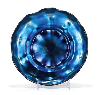 Lot 1515 - Tiffany Favrile Glass Center Bowl Of squat...