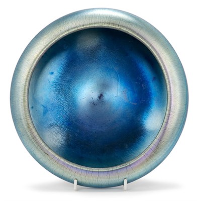 Lot 1487 - Steuben Aurene Glass Center Bowl Of squat...