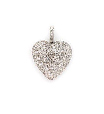Lot 329 - Diamond Heart Pendant