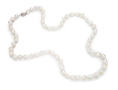 Lot 120 - Baroque Freshwater Pearl Necklace with White Gold and Diamond Clasp