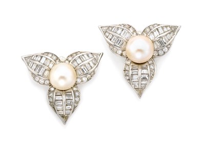 Lot 424 - Pair of Cultured Pearl and Diamond Earclips/Brooch Combination