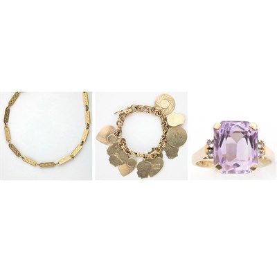 Lot 252 - Group of Jewelry