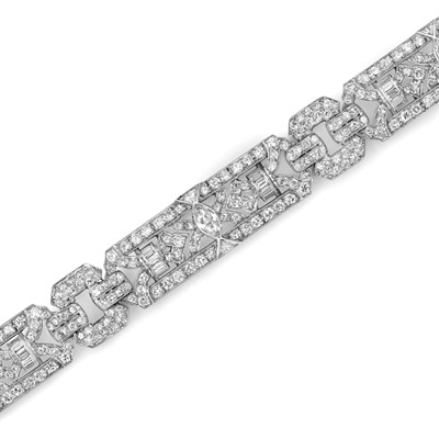 Lot 576 - Art Deco Diamond Bracelet
