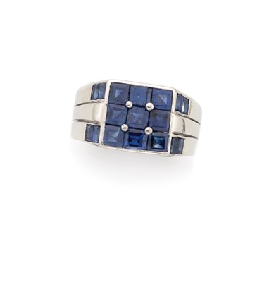 Lot 346 - Platinum and Sapphire Ring