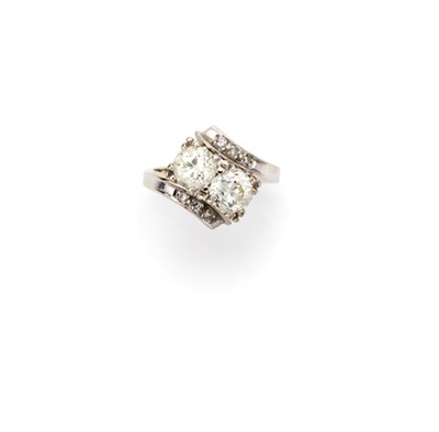 Lot 223 - Twin Stone Diamond Ring