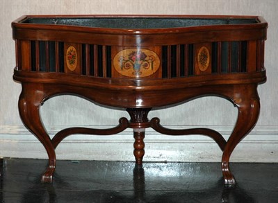 Lot 109 - Victorian Style Mahogany Serpentine Front...