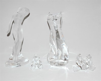 Lot 285 - Group of Miscellaneous Glass Objects Including...
