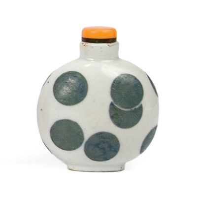 Lot 225 - Chinese Enamel and Gilt Porcelain Snuff Bottle...
