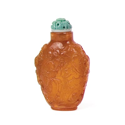 Lot 226 - Chinese Amber Snuff Bottle Late 18th/early...