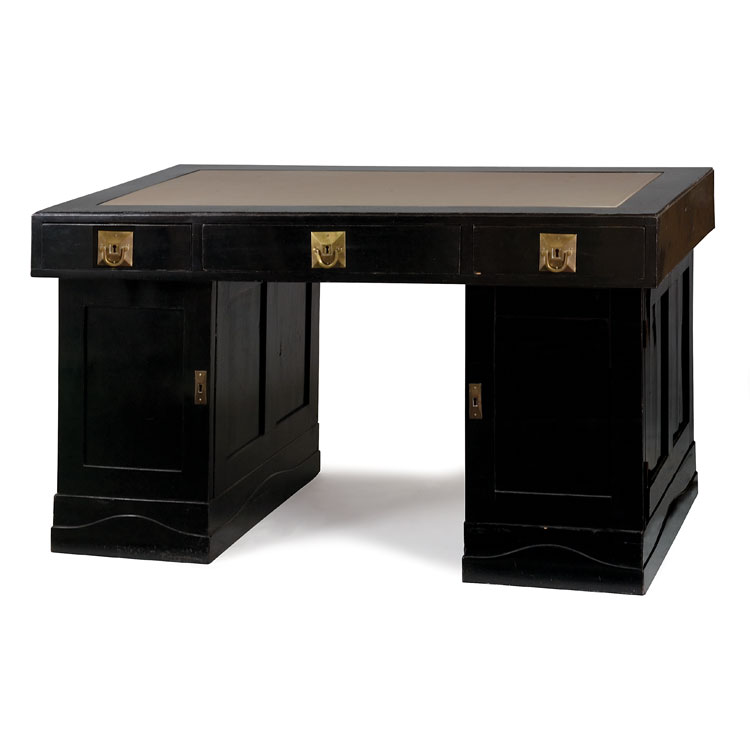 Lot 132 - Leopold Bauer Austrian, 1872-1938 Pedestal...